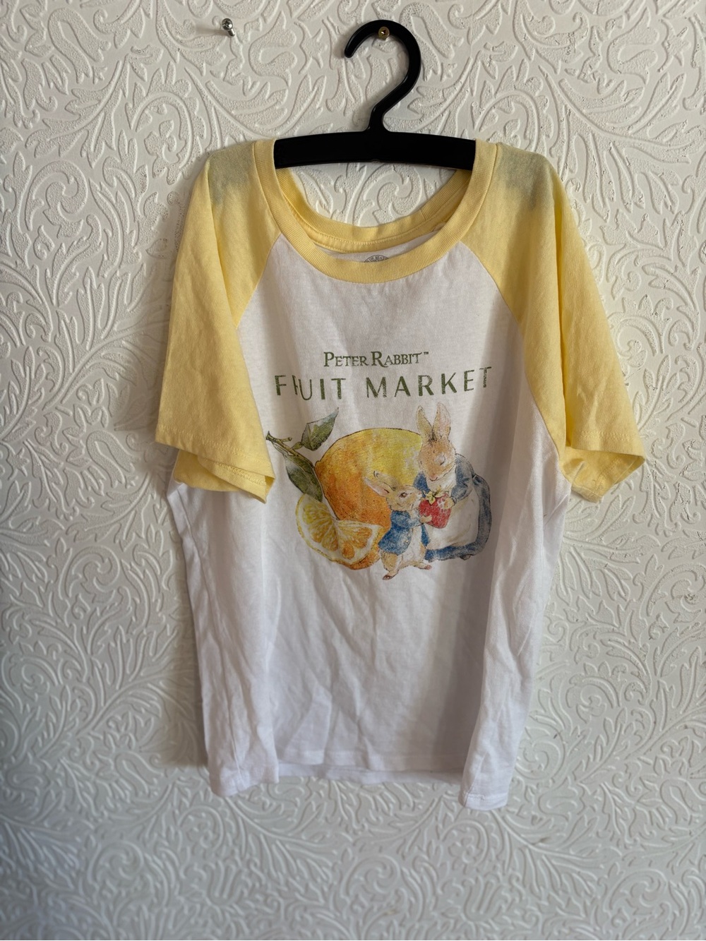 Fruit Market Raglan Tee - Yellow & White